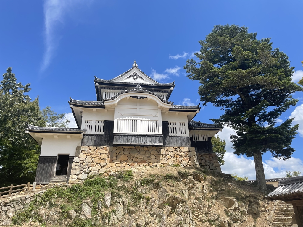 備中松山城登城口